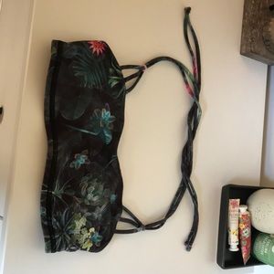 Lululemon wandering yogi bra